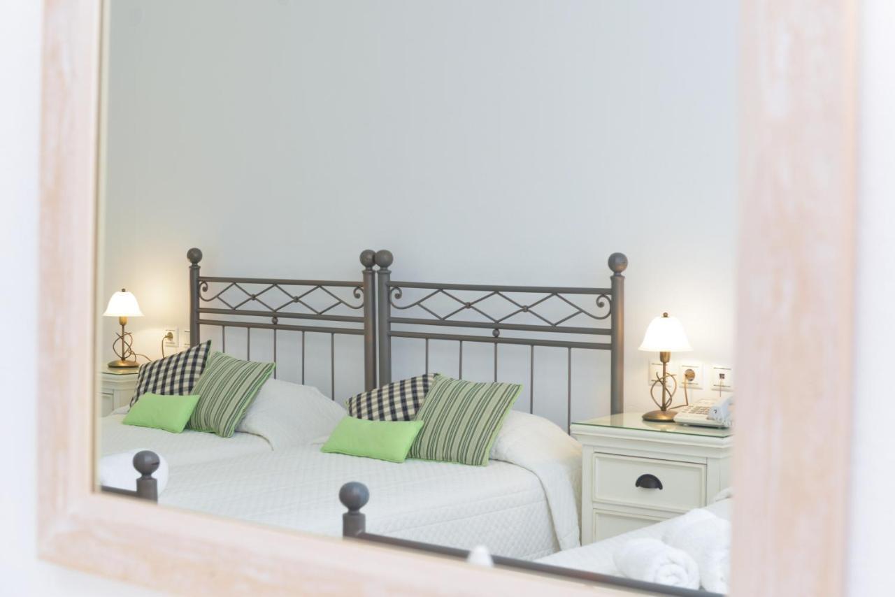 Hotel Efrosini Platis Gialos  Exteriér fotografie